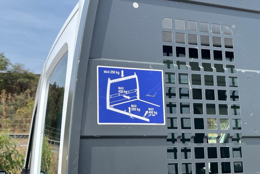 Used Ford TRANSIT WP75NFV 29