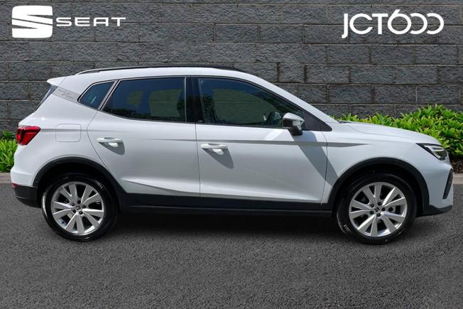 SEAT Arona Photo 4