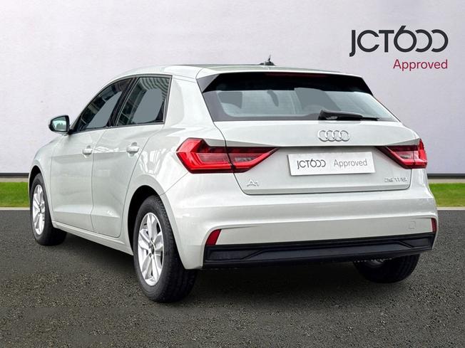 Audi A1 Photo 3
