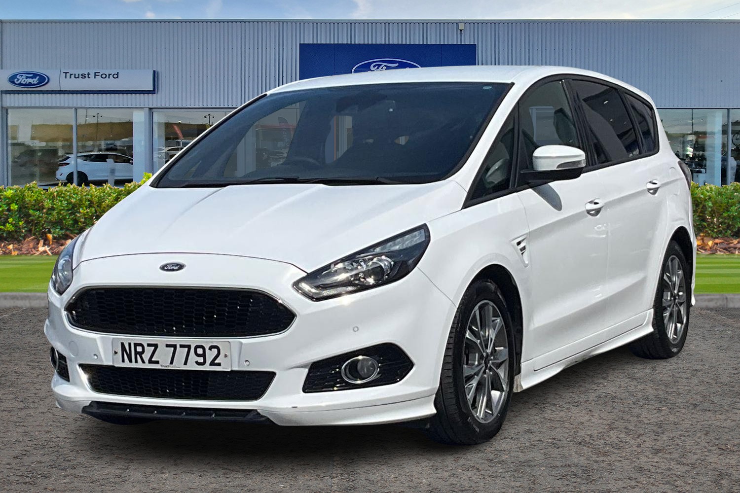 Ford S-MAX Photo 4