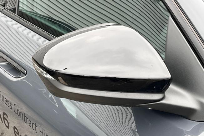 AUDI A6 E-Tron Sportback Photo 20