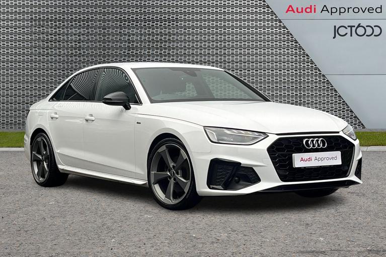 Used 2021 AUDI A4 2.0 TFSI 35 Black Edition Saloon 4dr Petrol S Tronic Euro 6 (s/s) (150 ps) White at JCT600