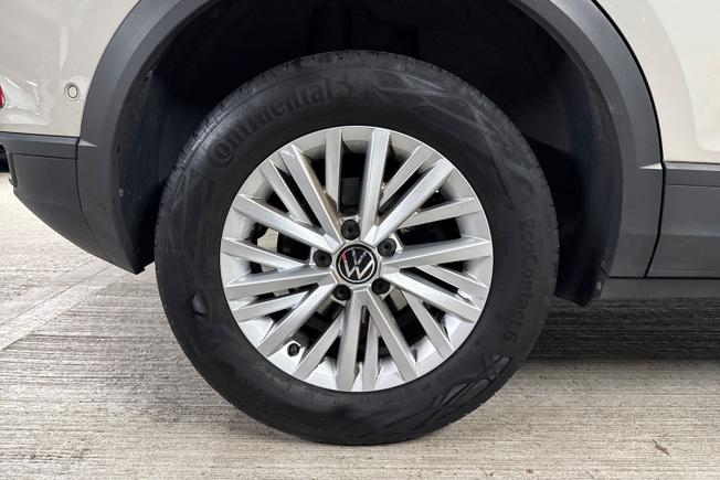 VOLKSWAGEN T-Roc Photo 5