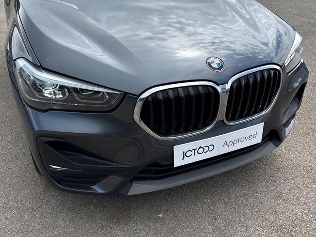 BMW X1 Photo 32