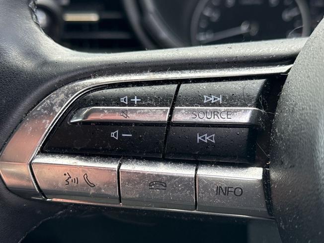 MAZDA Cx-30 Photo 16