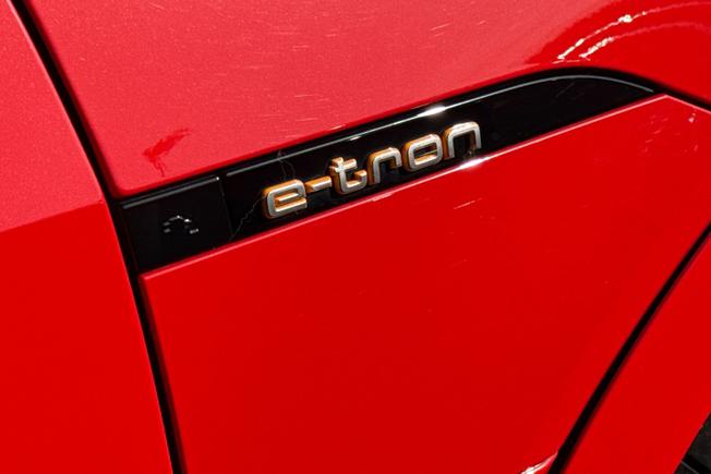 Audi e-tron Photo 60