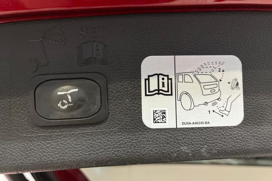 Ford KUGA Photo autoimg-d52abf5d788813f13948e8643eabbedb74a64a72.jpg