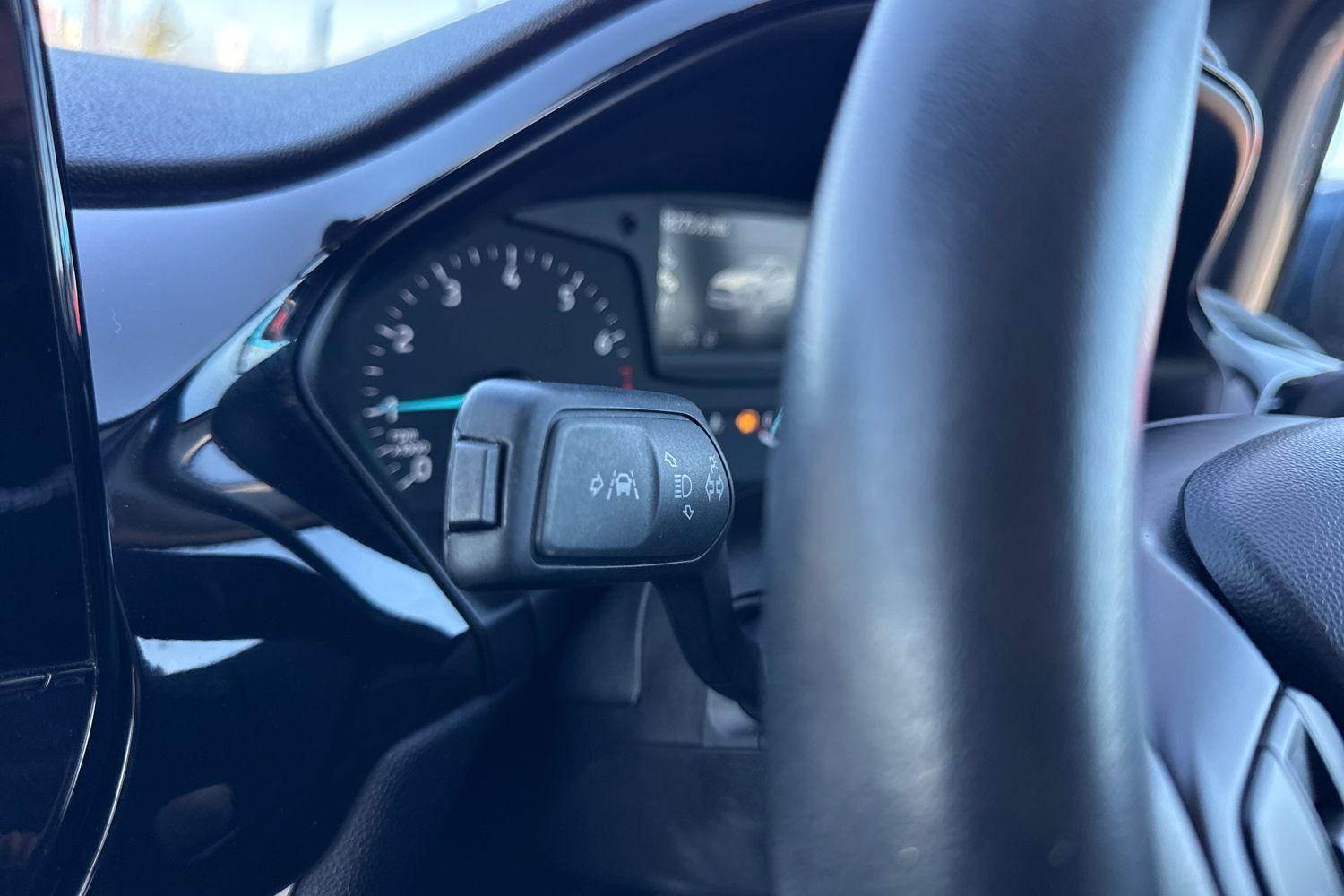 Ford FIESTA Photo 13