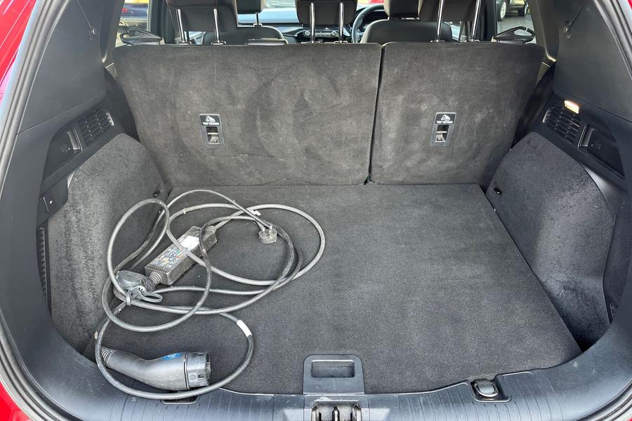 Ford KUGA Photo autoimg-d52ed81df0c456ddbcd27cf89996d7916be1b95e.jpg