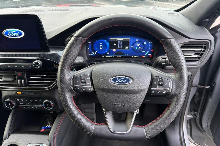 Ford Kuga Photo autoimg-d53534b8691e0cfbc5b32c29ae63f3d83afa95b6.jpg