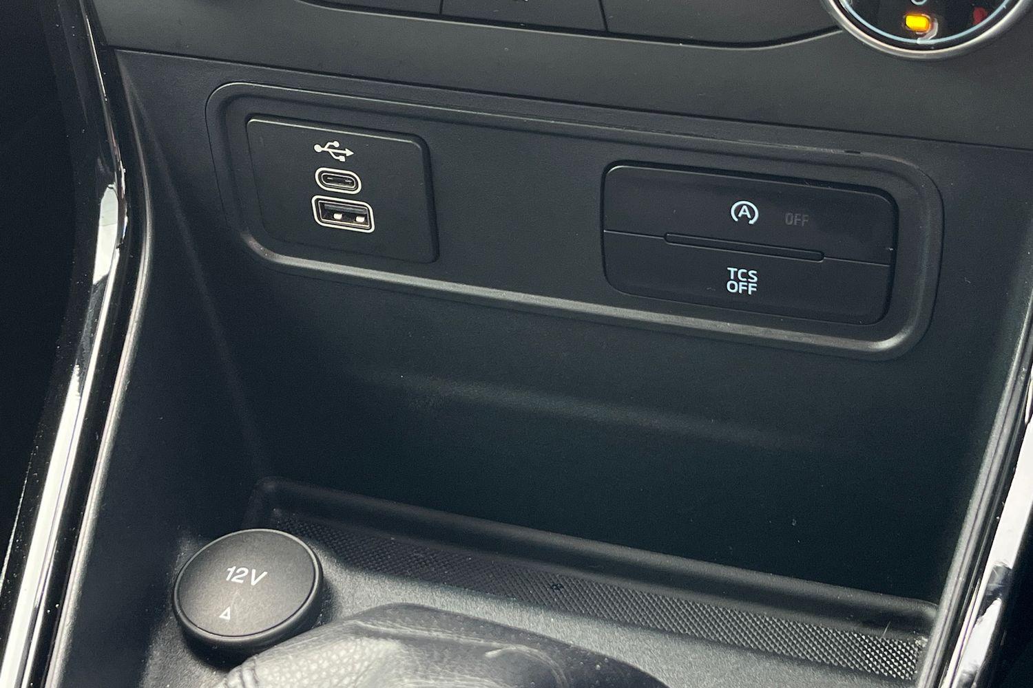 Ford ECOSPORT Photo 34