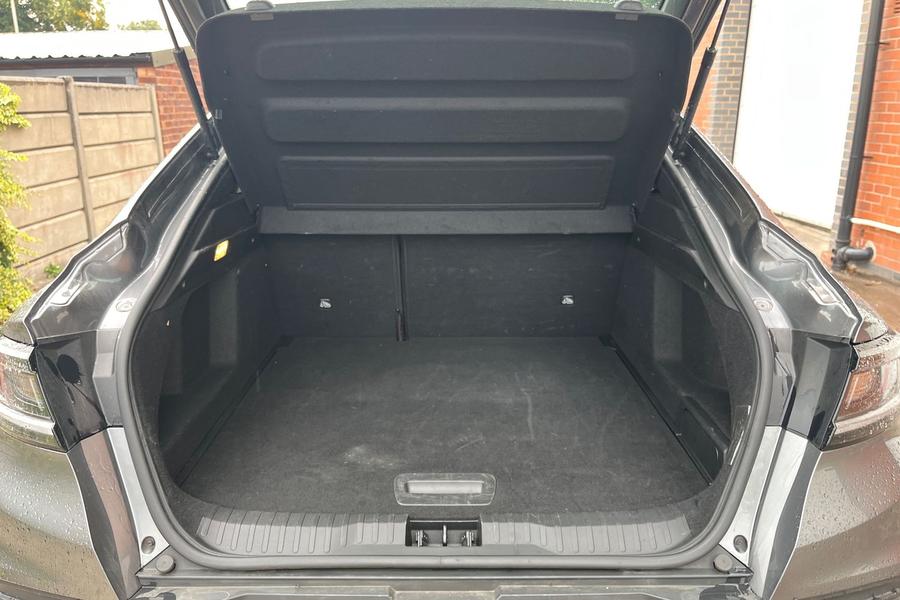 Renault ARKANA Photo autoimg-d537be9a30dff6b48466c28c3cdd65ea576d8f54.jpg