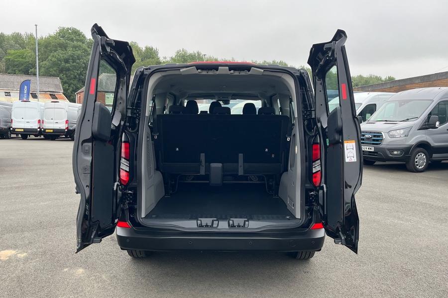 Ford TRANSIT CUSTOM Photo autoimg-d538d7a3263f9eaf5b8fc4cb211bd56907672535.jpg