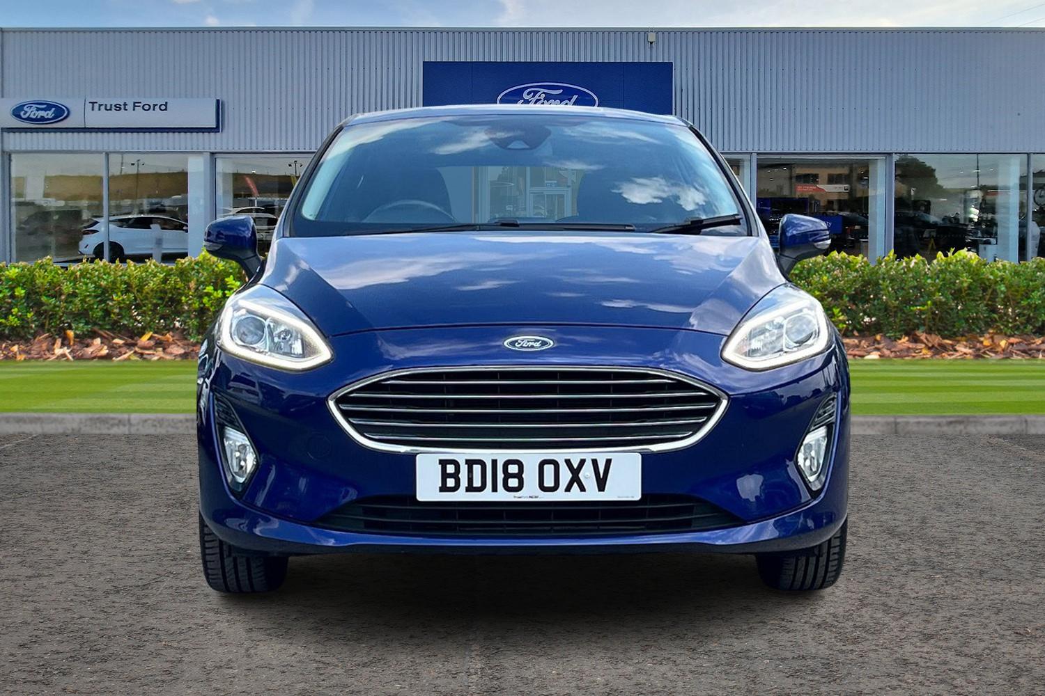 Ford Fiesta Photo 5