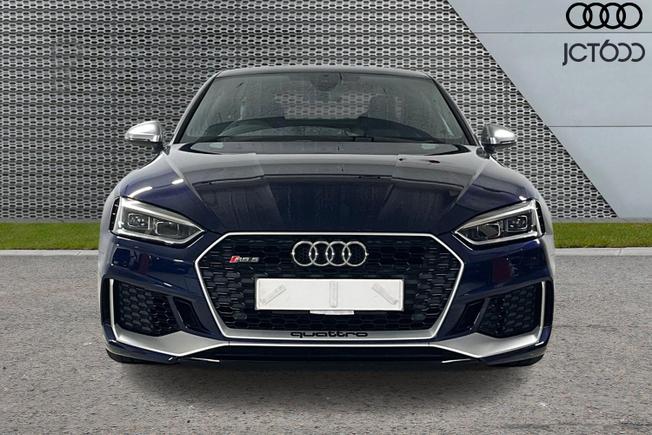 Audi RS5 Photo 8