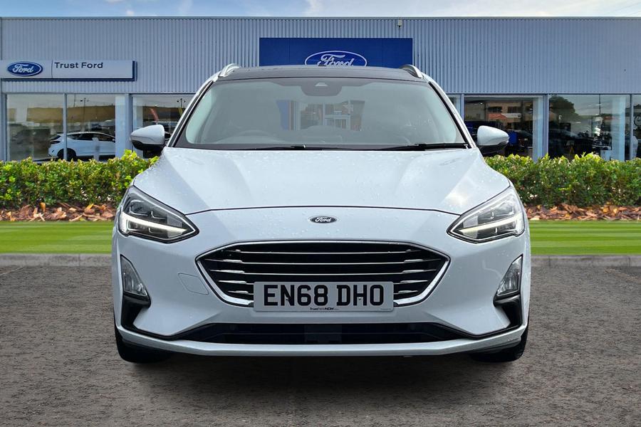 Ford Focus Photo autoimg-d542058c6578015d244f999e4f29d3280edfccf6.jpg