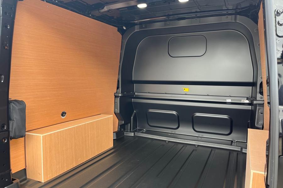 Ford TRANSIT CUSTOM Photo autoimg-d54576aff942d1c664e52a0a654dd60c5712be78.jpg