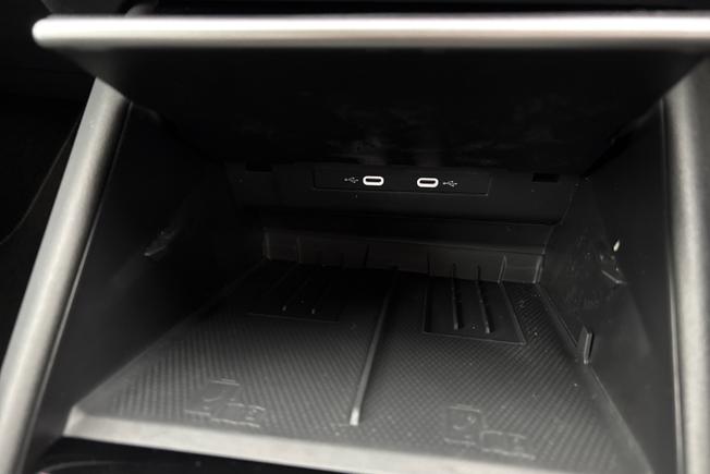 VOLKSWAGEN Tiguan Photo 32