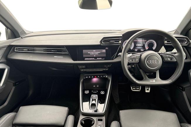 AUDI A3 Photo 12