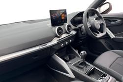 AUDI Q2 Photo 2