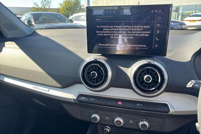 AUDI Q2 Photo 23
