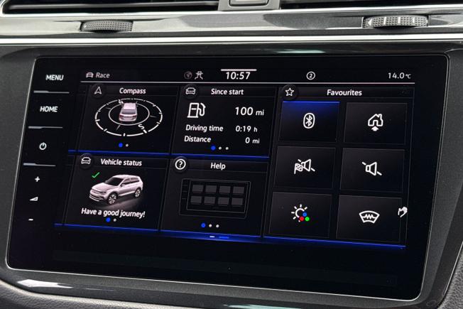 VOLKSWAGEN Tiguan Photo 36