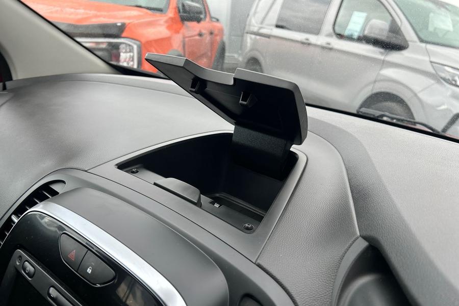 Renault CAPTUR Photo autoimg-d553dc6cc733527652854915f85a974c73161785.jpg