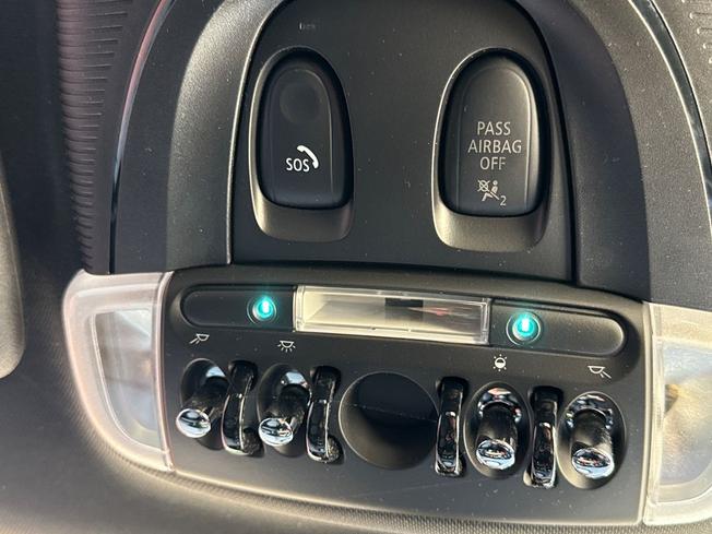 MINI Electric Hatch Photo 41