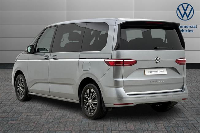 VOLKSWAGEN Multivan Photo 3