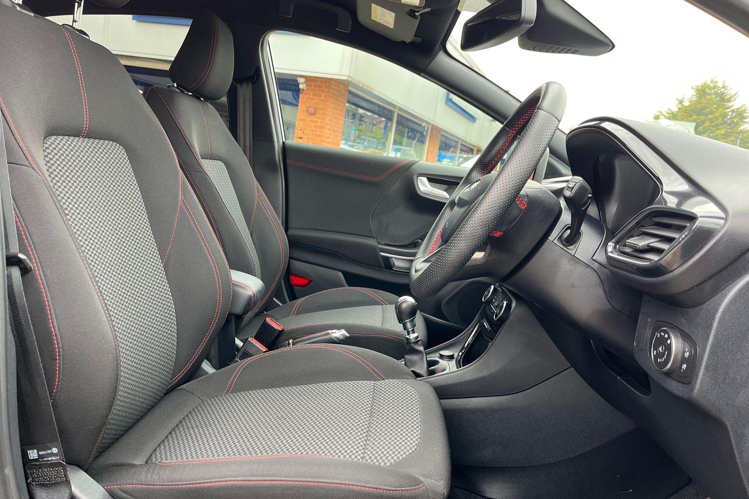 Ford Puma Photo 16