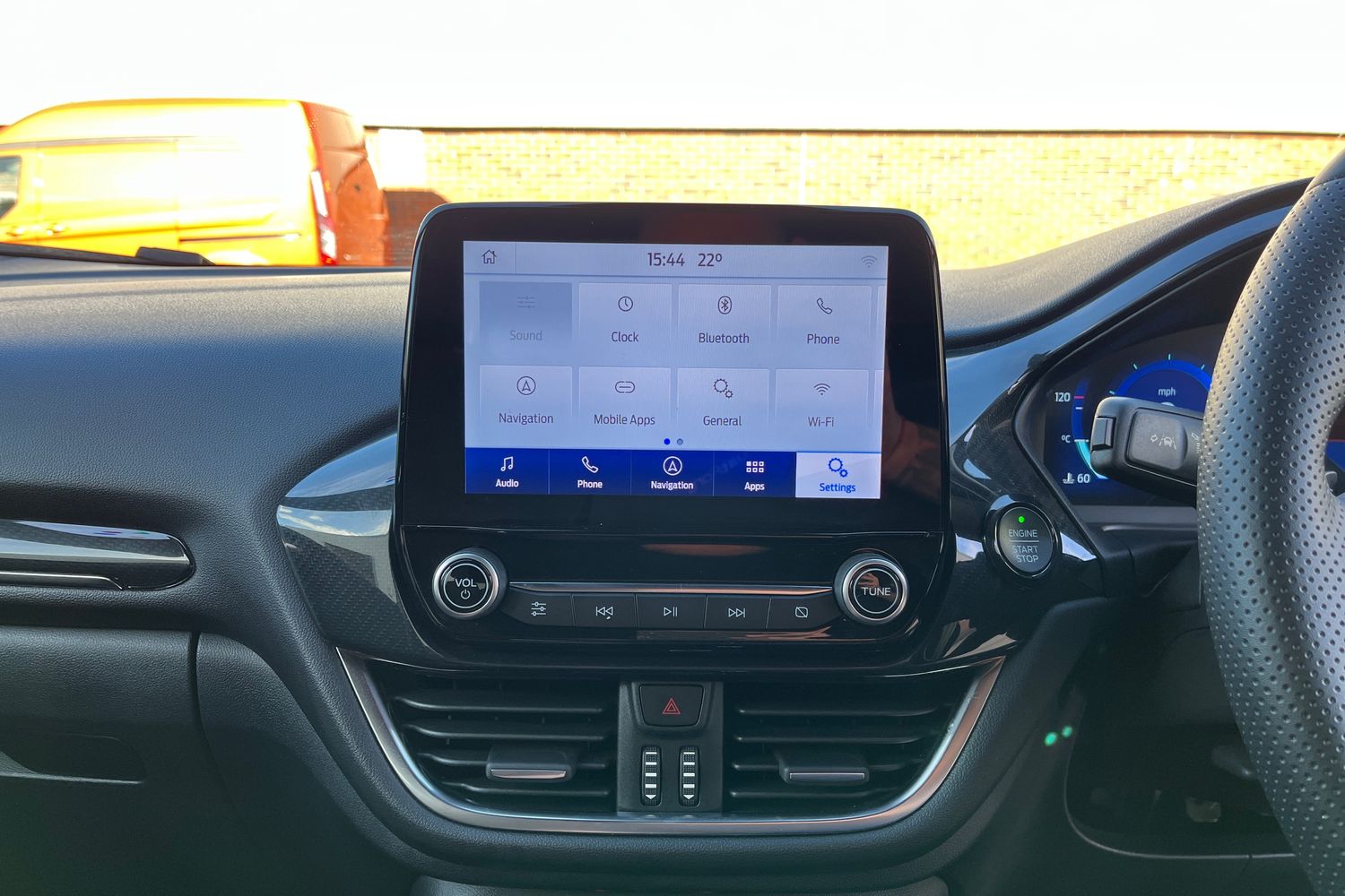 Ford Puma Photo 33