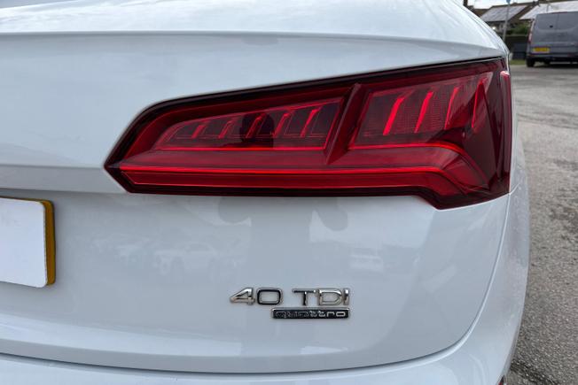 AUDI Q5 Photo 18