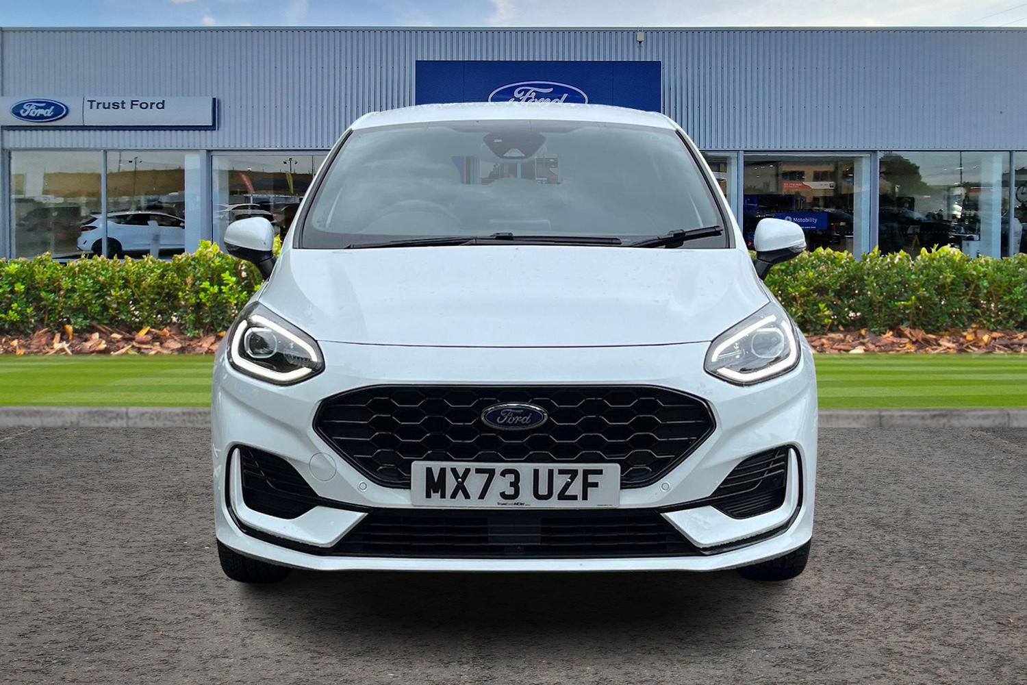 Ford Fiesta Photo 5