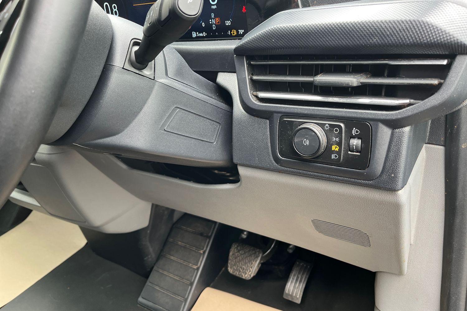Ford TRANSIT CUSTOM Photo 31