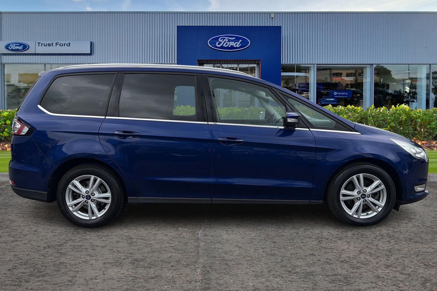 Ford GALAXY Photo 2