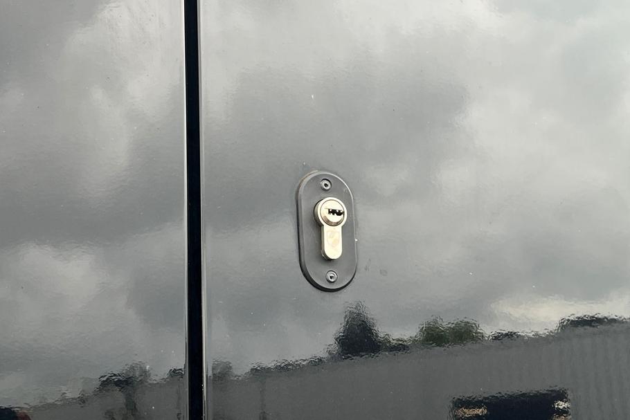 Used Ford E-Transit MC22GZY 21