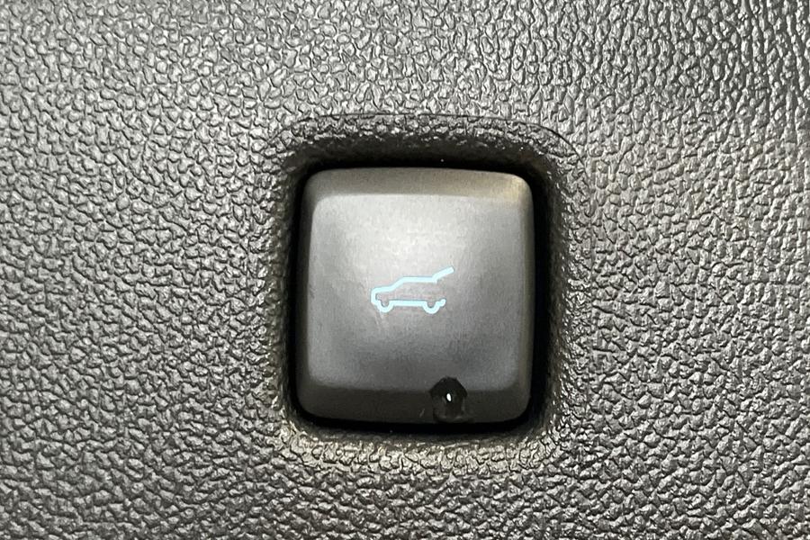 Ford KUGA Photo autoimg-d56e4e2a3e51dcd08a5c39675d7a5ab1e307017b.jpg
