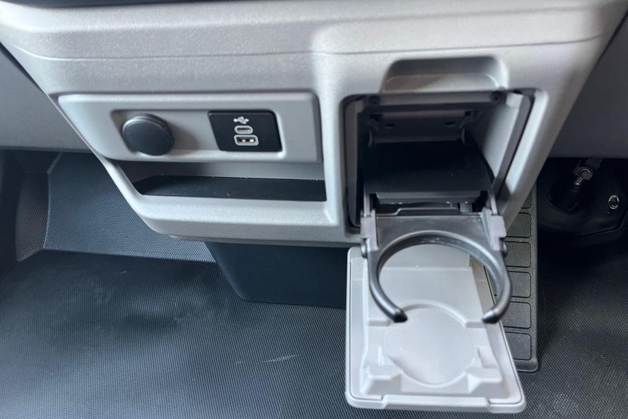 Used Ford TRANSIT CUSTOM WP75FXZ 36