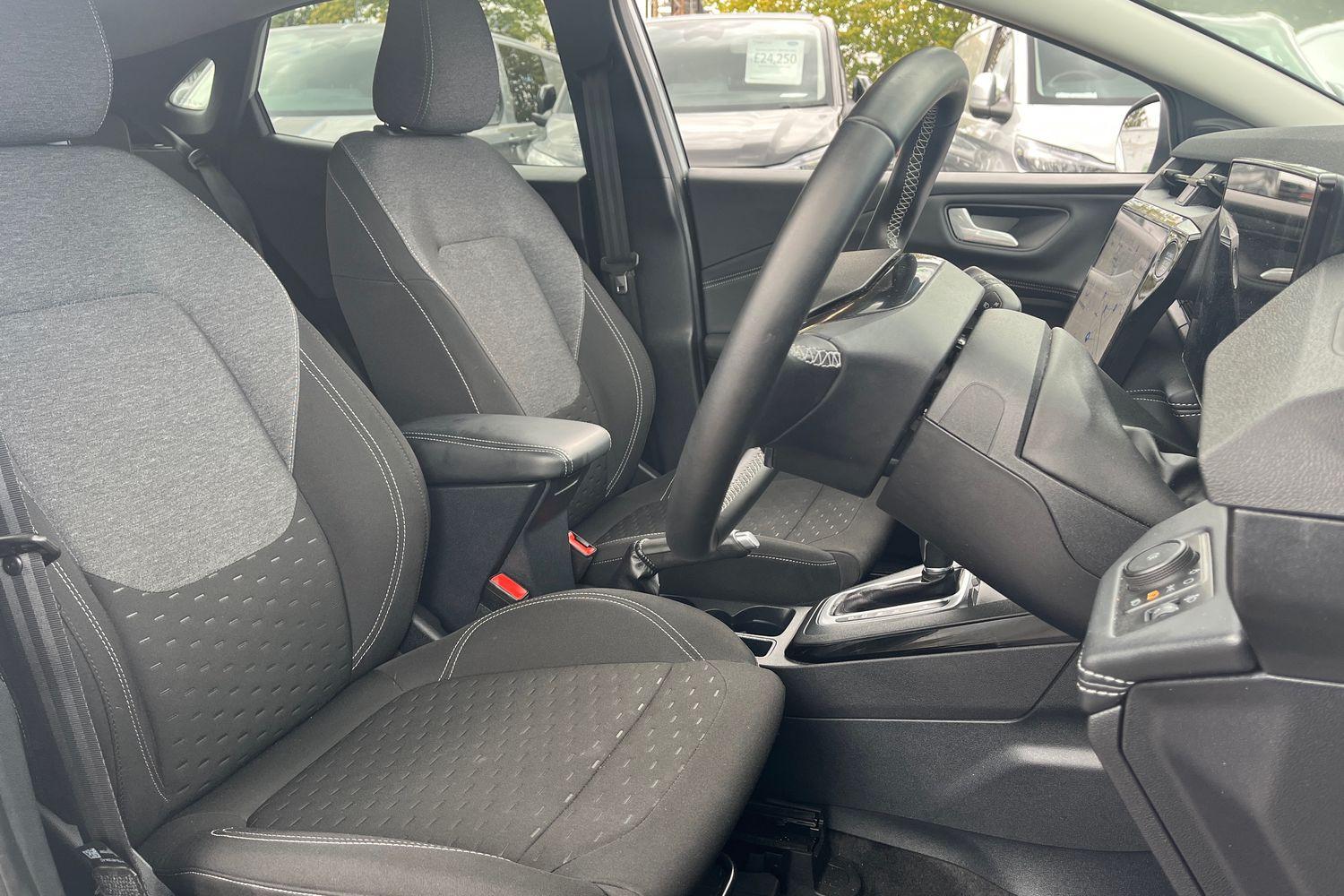 Ford Puma Photo 16