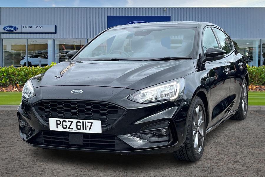 Ford FOCUS Photo autoimg-d56ff9be3204c49e9f71fc0c80bee6401a0a2b9d.jpg