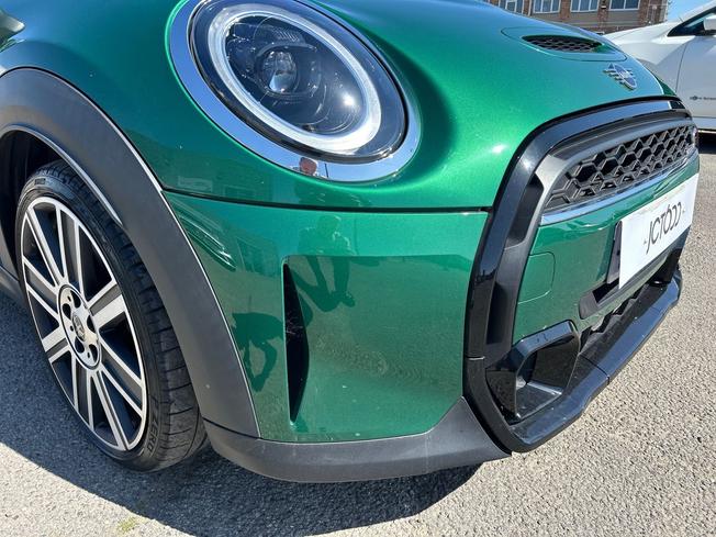 MINI Hatch Photo 47
