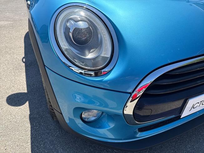 MINI Convertible Photo 19