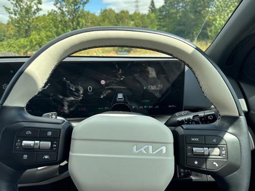 Kia EV4 Photo autoimg-d575c03d94014e203eb8953bd39b95c485ee6cc0.jpg