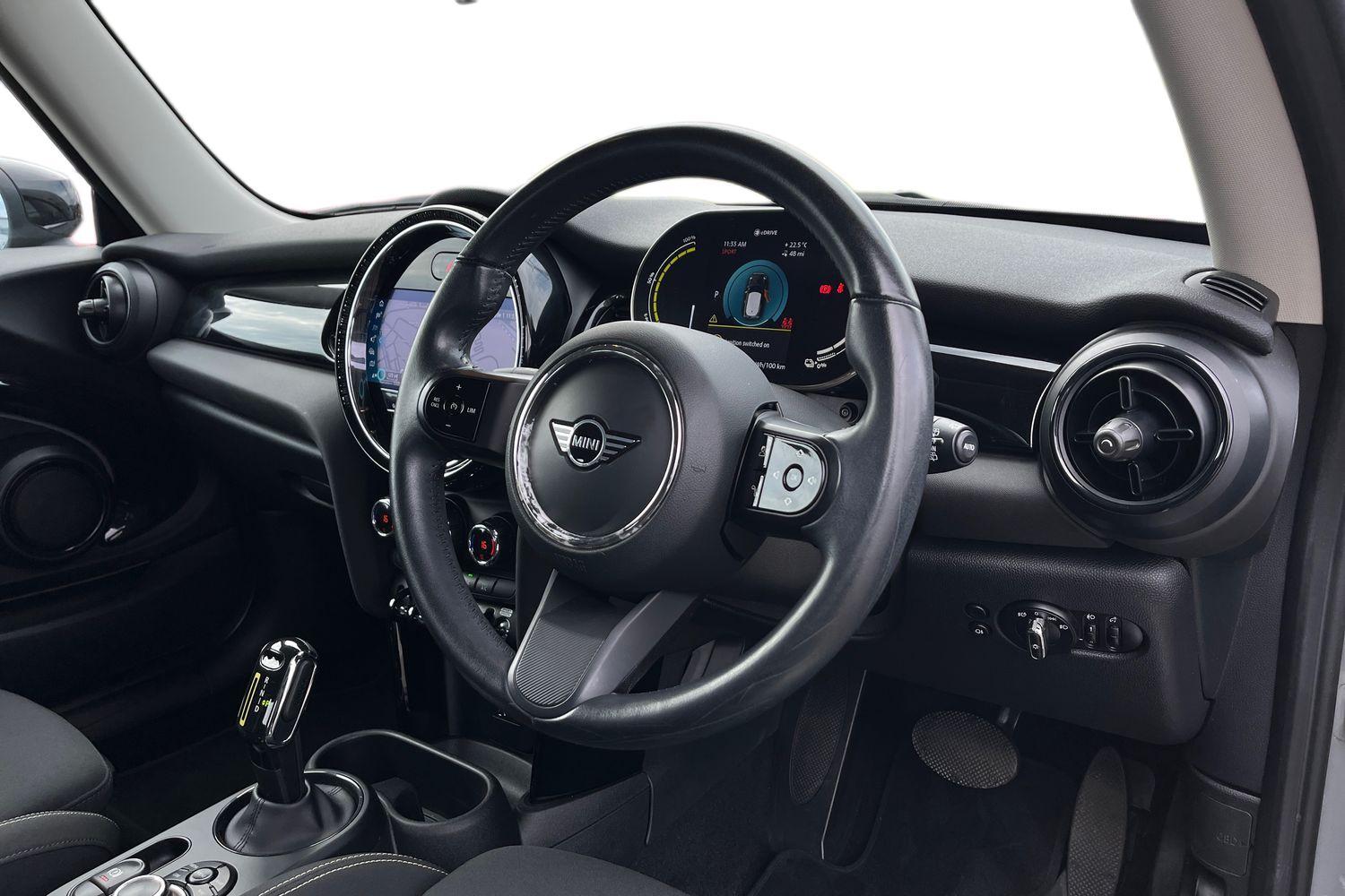 MINI Electric Hatch Photo 8