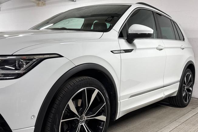 VOLKSWAGEN Tiguan Photo 40