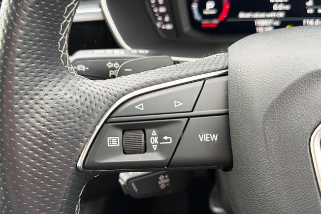 Audi Q3 Photo 17