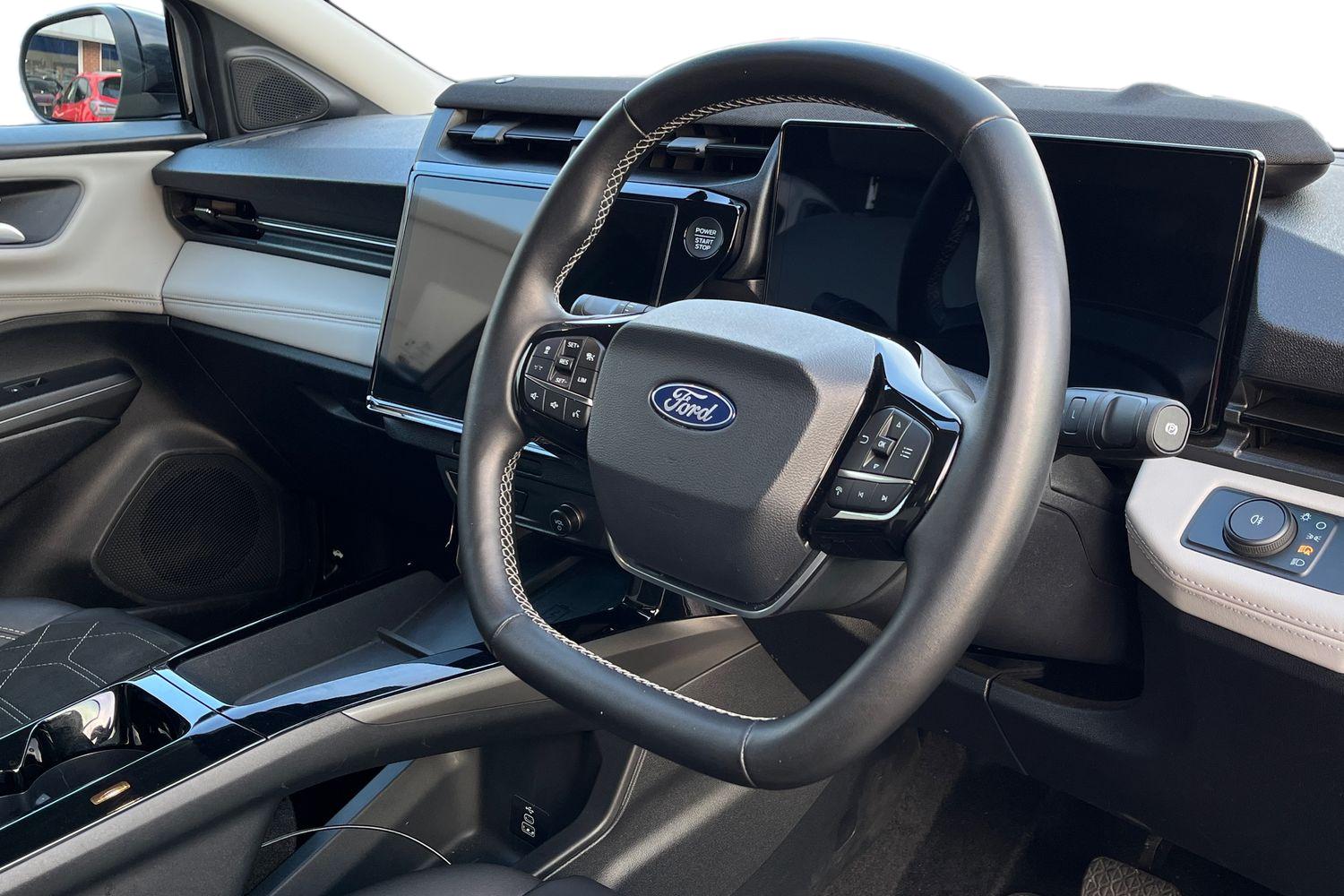 Ford PUMA GEN-E Photo 8