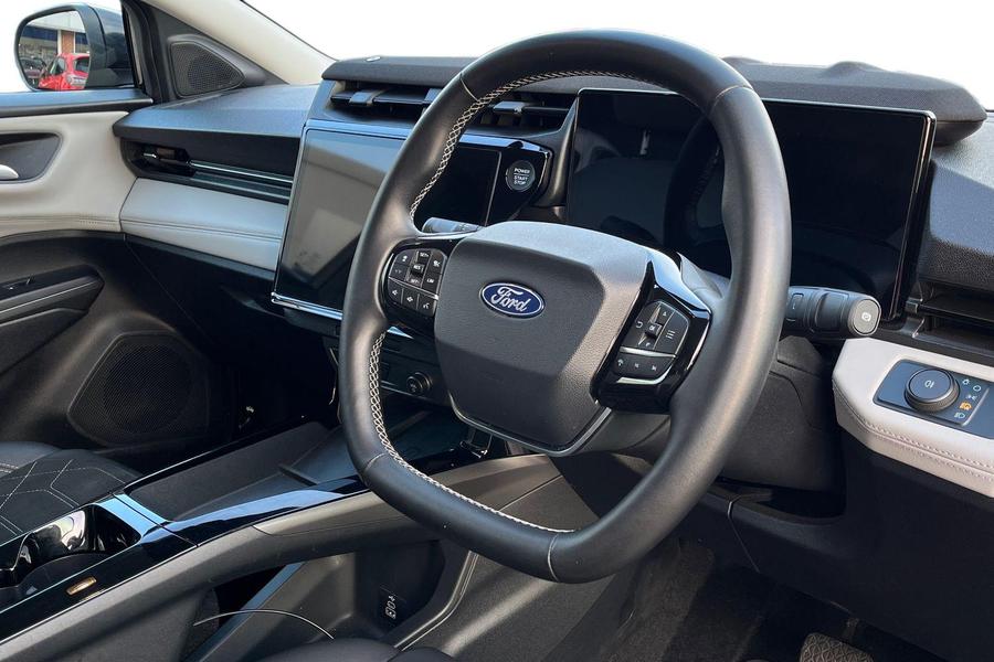 Ford PUMA GEN-E Photo autoimg-d58751c1a899597663a4a423c72a41dd149d4e8c.jpg