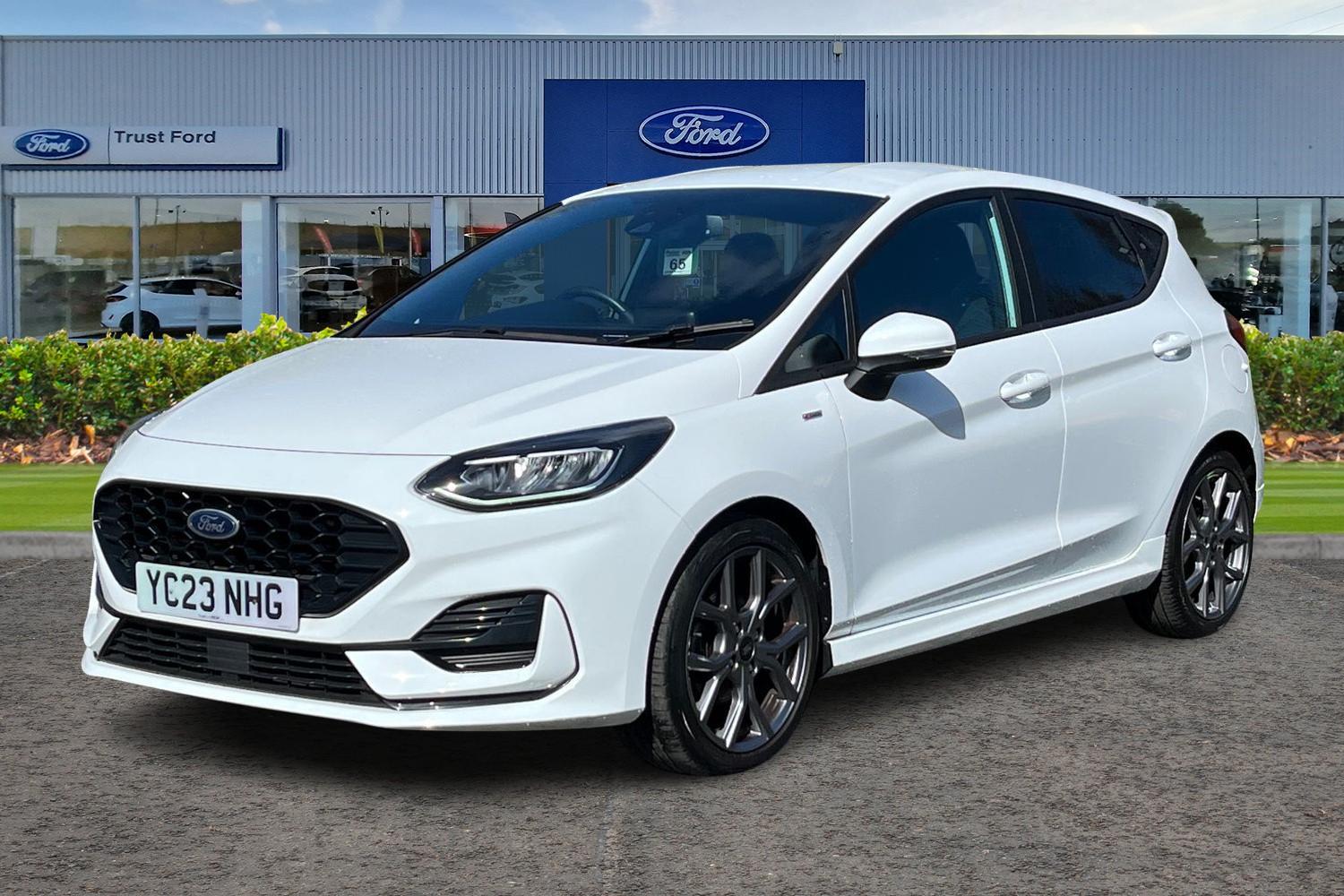 Ford FIESTA Photo 4