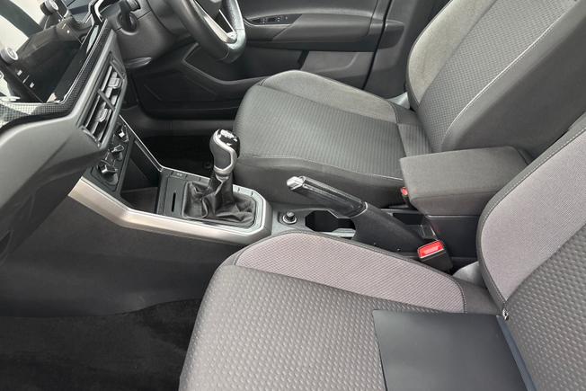 VOLKSWAGEN Polo Photo 21